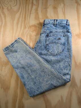 Vintage Chic Acid Wash High Waisted Tapered Leg Jeans Size 20 Made in USA